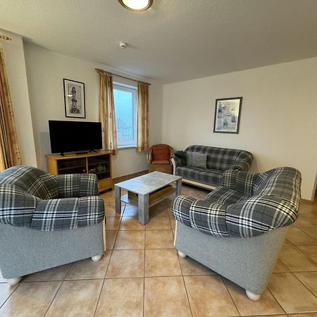 Ferienwohnung Roter Sand Езенс Екстериор снимка