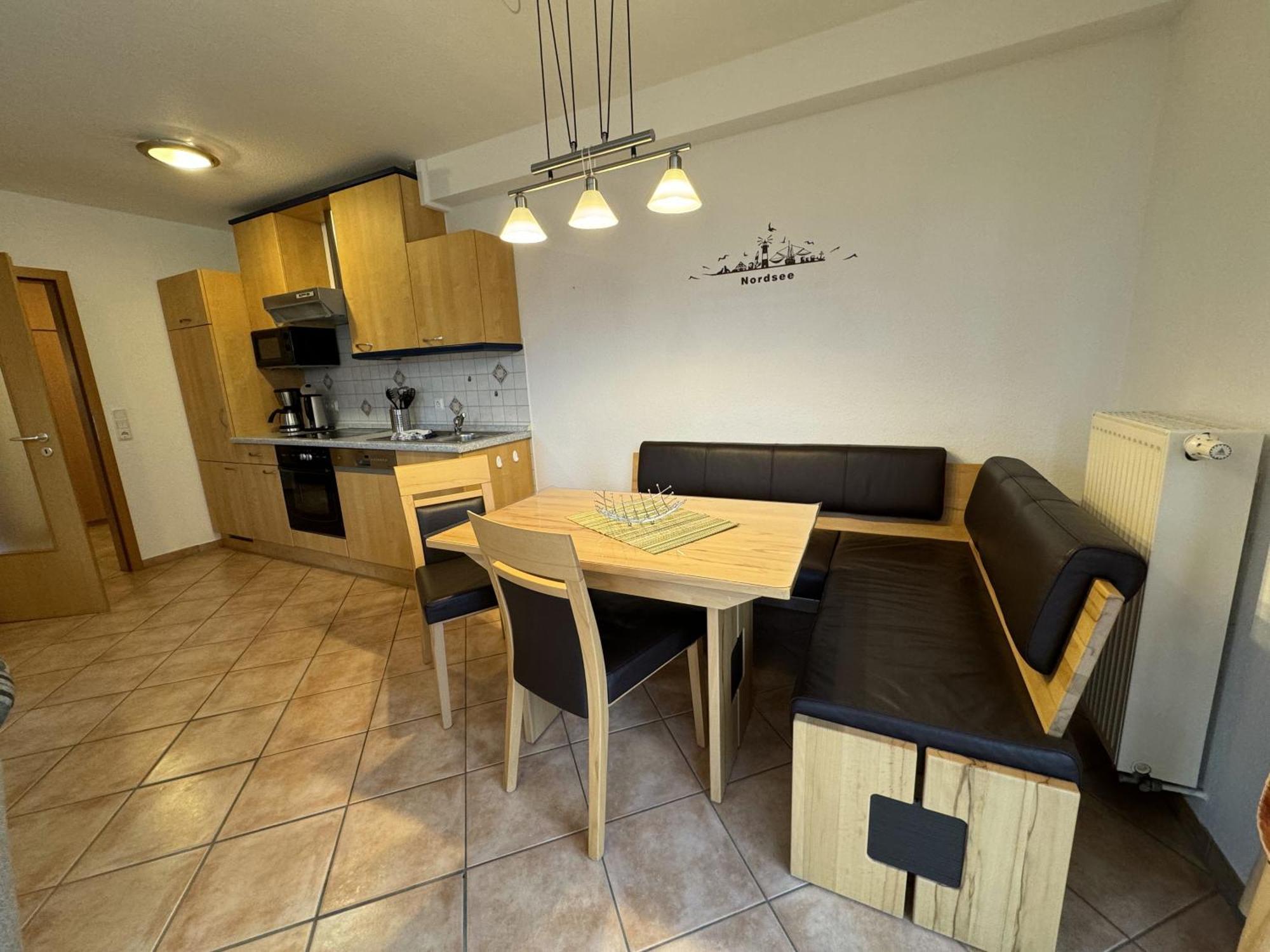 Ferienwohnung Roter Sand Езенс Екстериор снимка